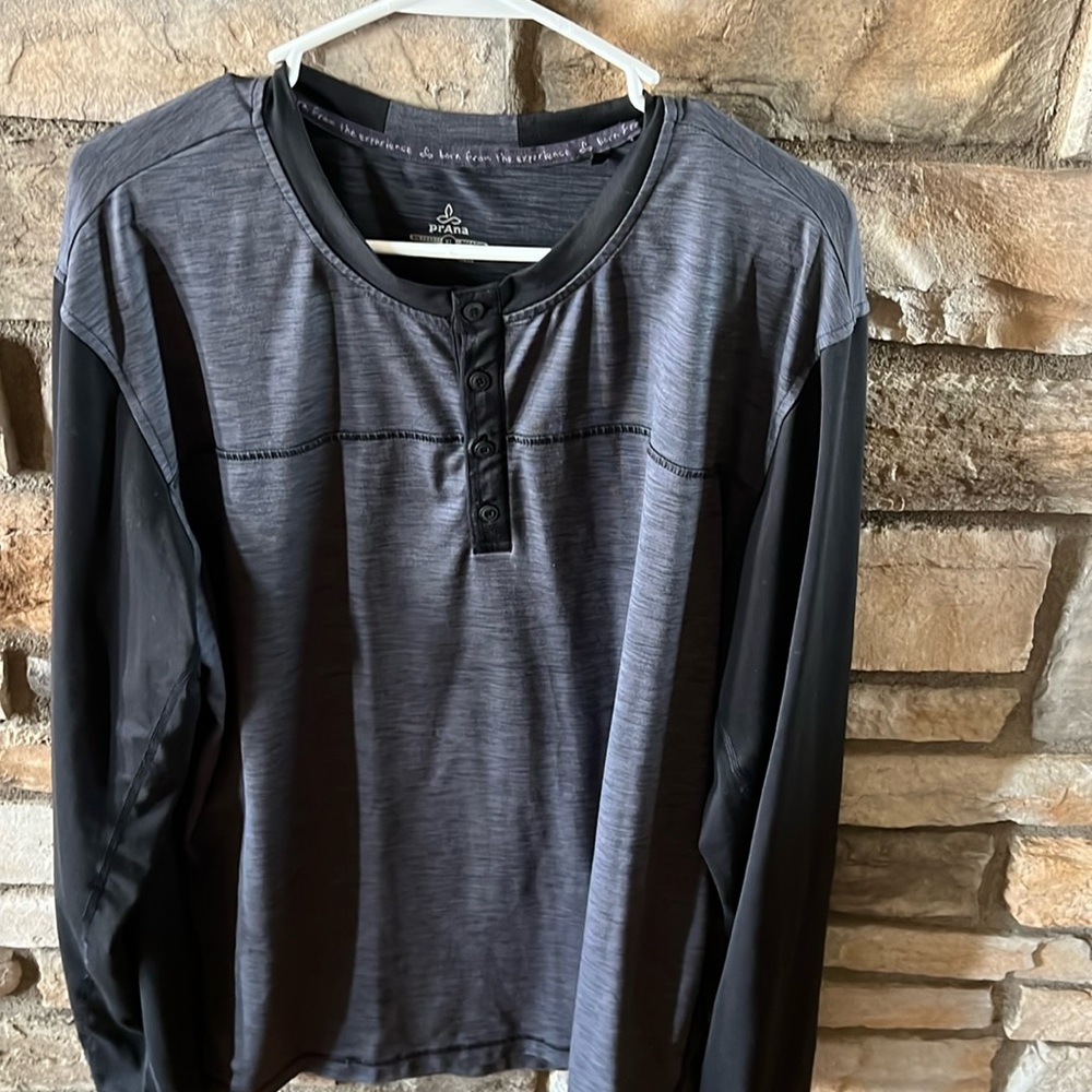 Prana long sleeve XL